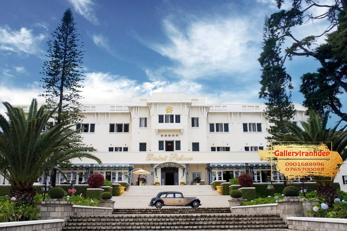 tranh-tan-co-ien-a-lat-palace-(1).jpg